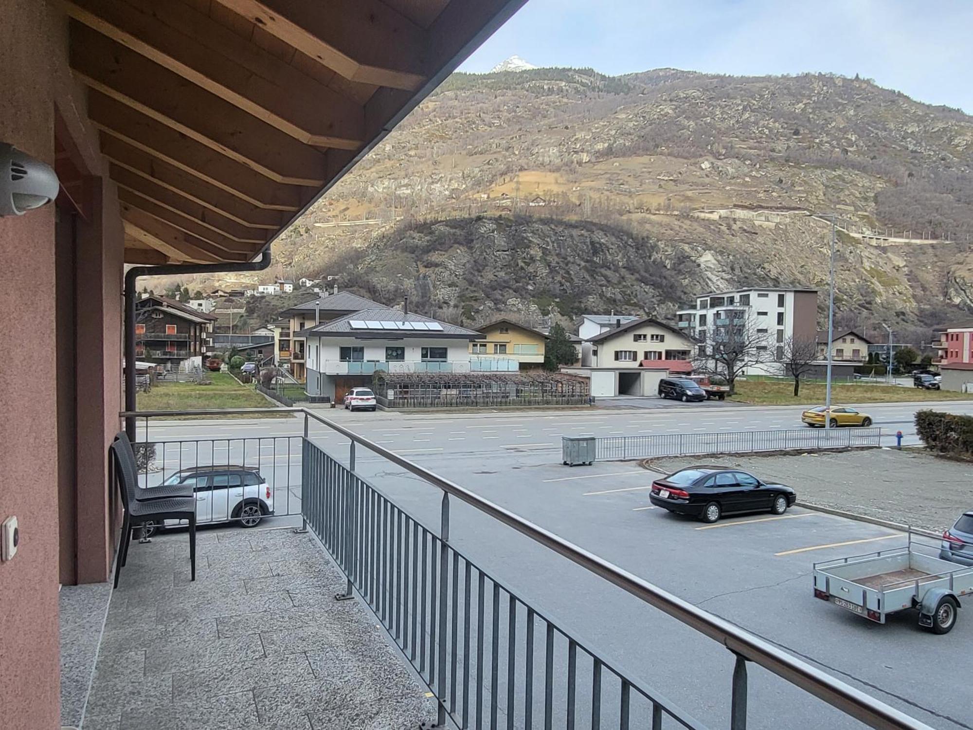 Hotel-Restaurant Eyholz Visp Ruang foto