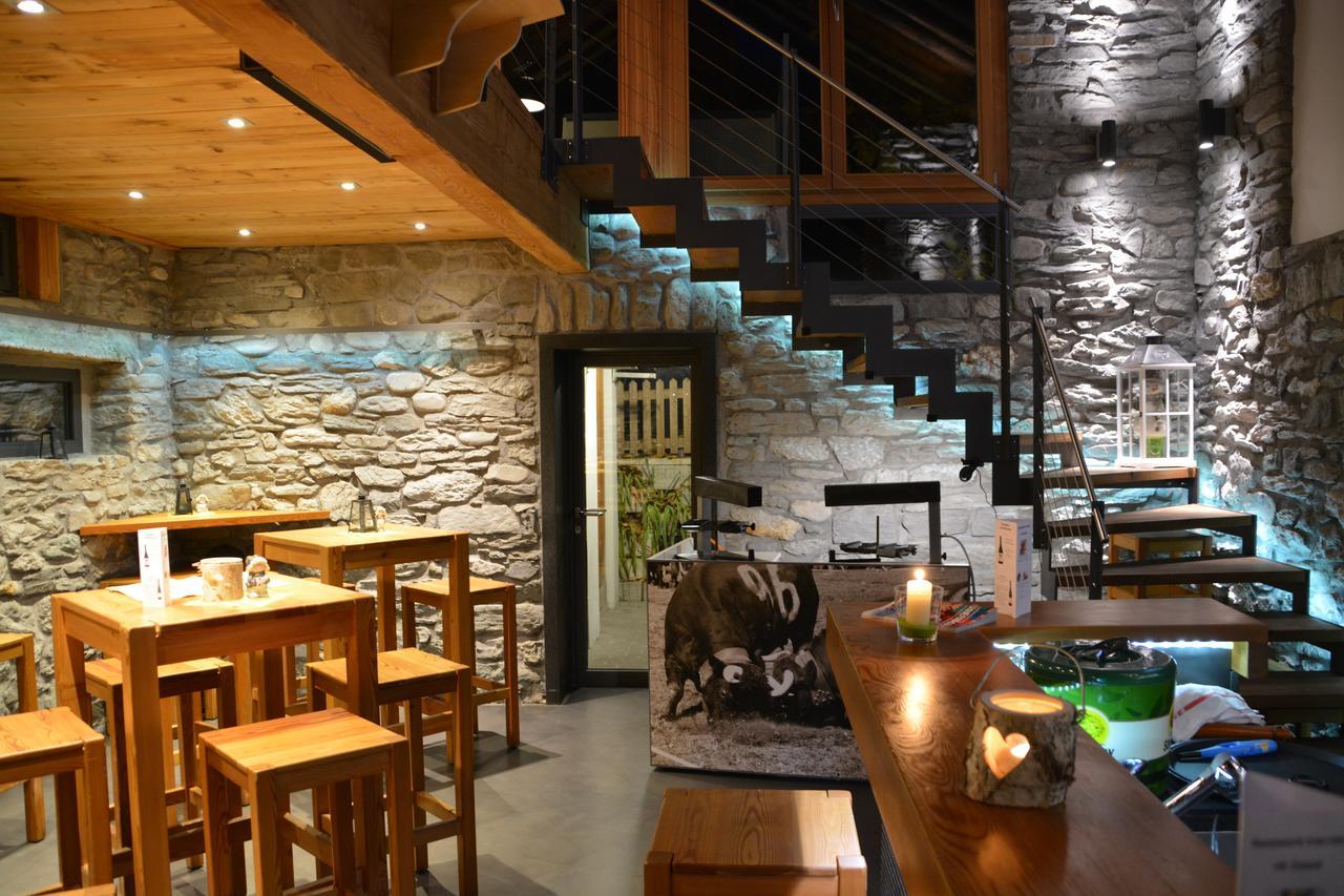 Hotel-Restaurant Eyholz Visp Bagian luar foto
